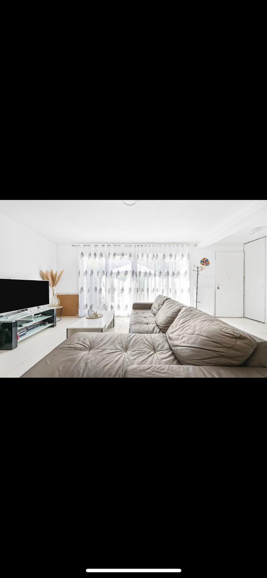 Duplex En Familiale Et Surveillee De 2 A Deux Pas De Paris Avec Sa Place De Parking Et Son Jardinet Pas De Fetes * Bagneux (Hauts-de-Seine)