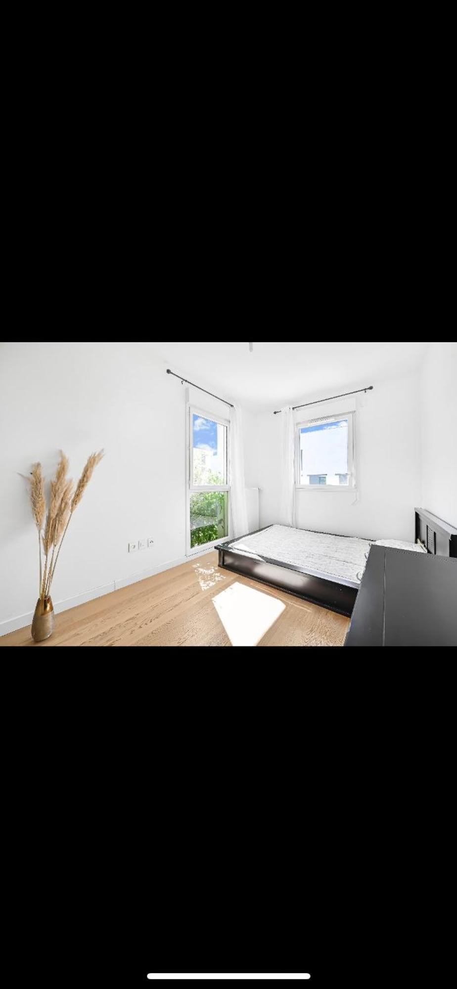 Apartment Duplex En Familiale Et Surveillee De 2 A Deux Pas De Paris Avec Sa Place De Parking Et Son Jardinet Pas De Fetes *